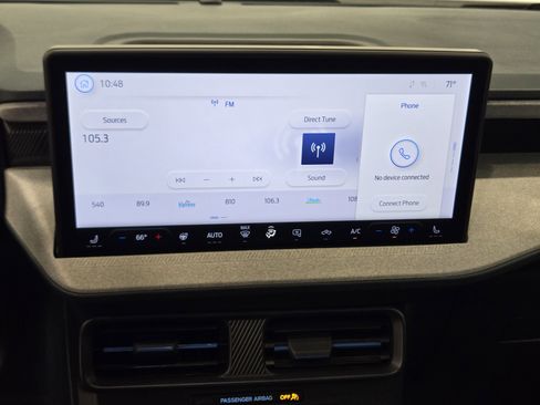 Certified 2025 Ford Maverick XLT w/ XLT Luxury Package image 14