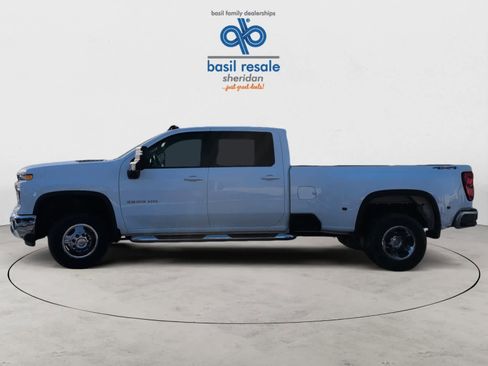Used 2024 Chevrolet Silverado 3500 LT w/ All Star Edition image 3