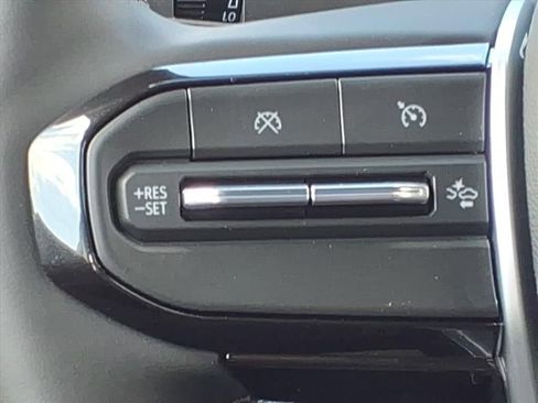 New 2026 Chevrolet Colorado ZR2 w/ Technology Package image 21