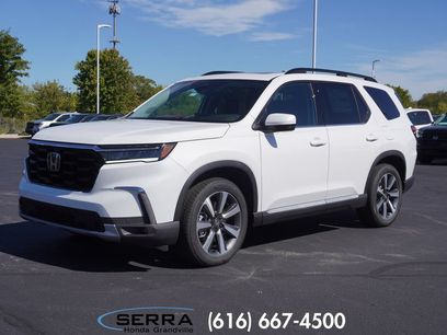 Certified 2025 Honda Pilot Touring