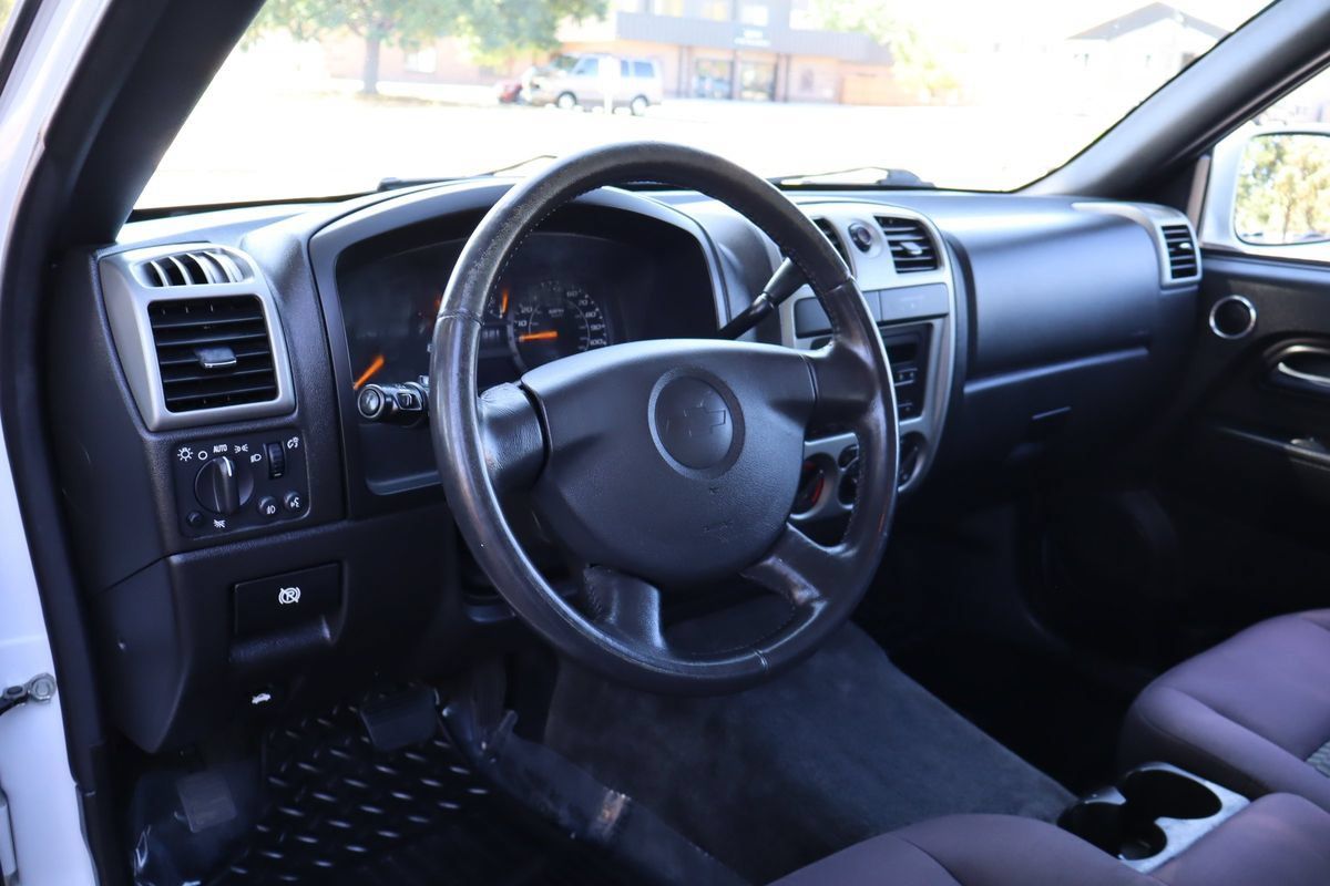 Used 2012 Chevrolet Colorado LT RWD image 15