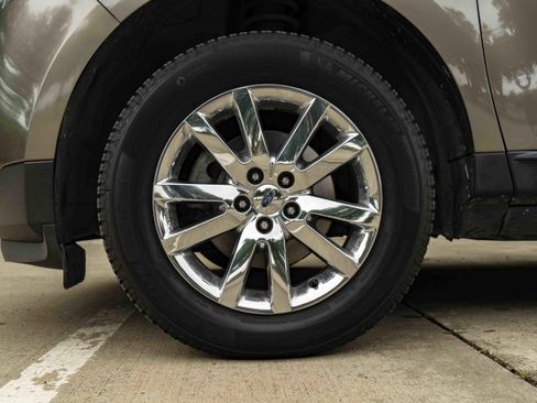 Used 2013 Ford Edge SEL FWD image 14