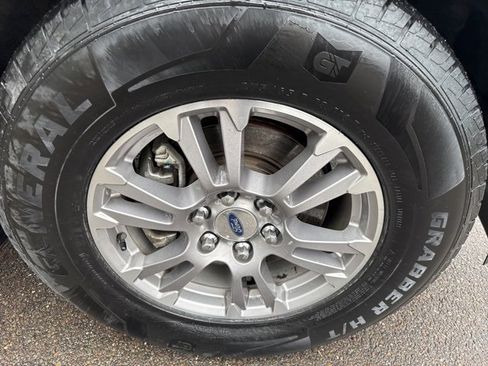 Certified 2019 Ford F150 Lariat w/ Trailer Tow Package image 14