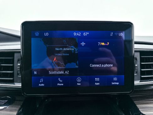 Used 2023 Ford Explorer Limited w/ Class IV Trailer Tow Package RWD image 22