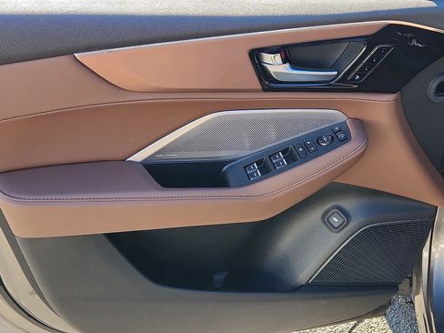 Certified 2026 Acura MDX SH-AWD w/ Technology Package image 13