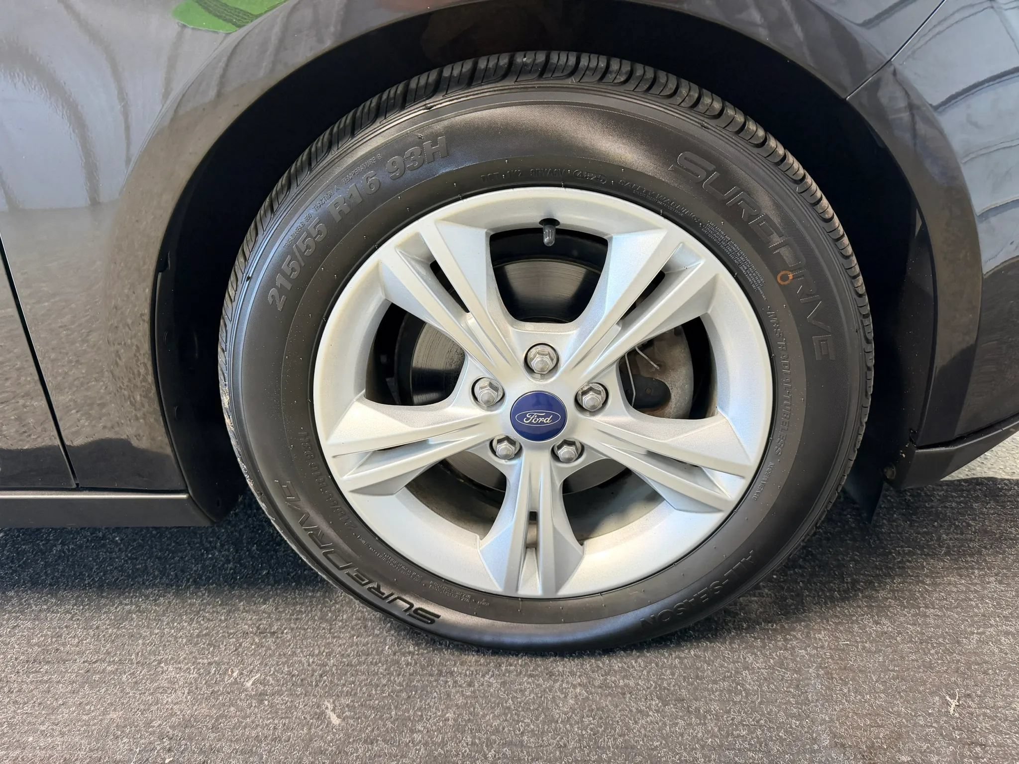 Used 2013 Ford Focus SE FWD image 19