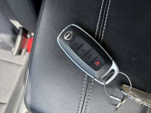 Used 2025 Nissan Sentra S FWD image 21
