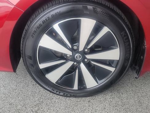 Used 2020 Nissan Altima 2.5 SV FWD image 6