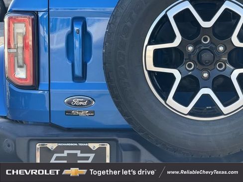 Used 2022 Ford Bronco Outer Banks AWD/4WD image 9
