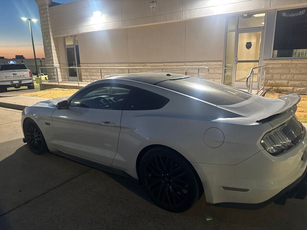 Used 2020 Ford Mustang GT Premium RWD image 6