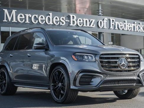 New 2026 Mercedes-Benz GLS 450 4MATIC image 1
