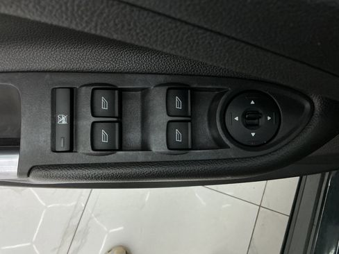 Used 2013 Ford Escape SE AWD/4WD image 39