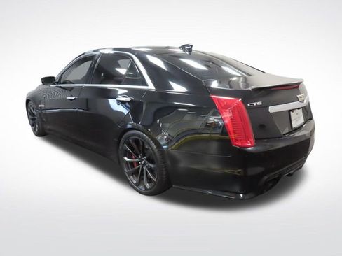 Used 2019 Cadillac CTS V w/ Luxury Package image 3