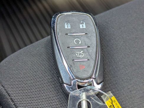 Used 2023 Chevrolet Camaro LT RWD image 27