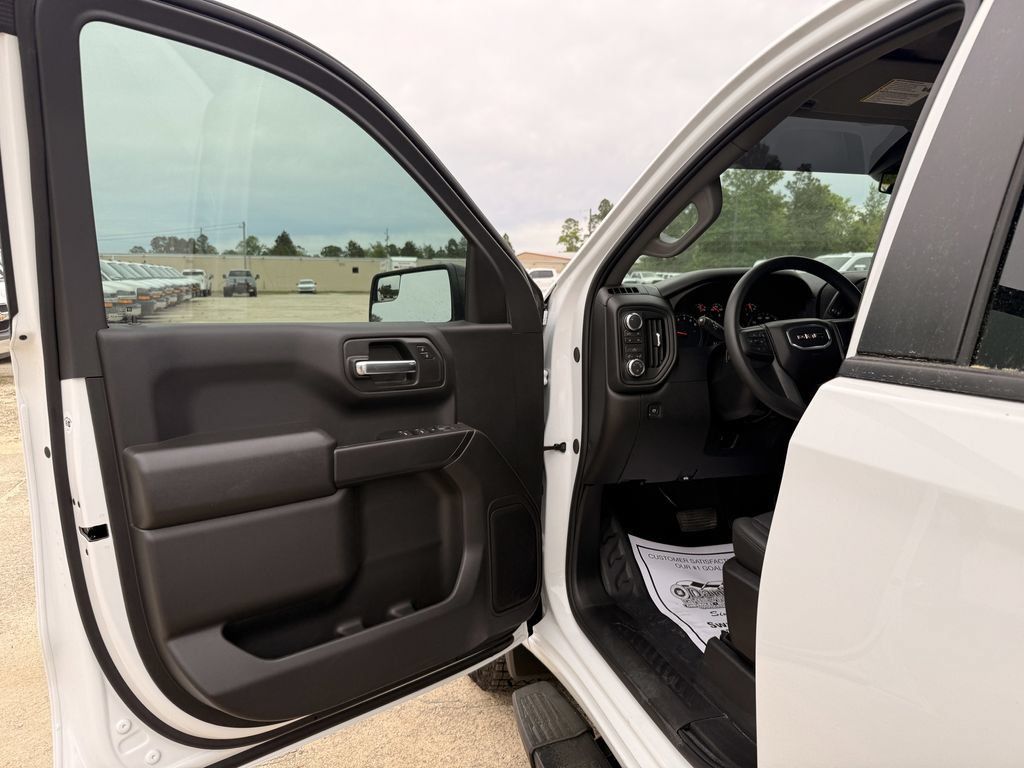 New 2026 GMC Sierra 1500 Pro w/ Pro Value Package AWD/4WD image 11