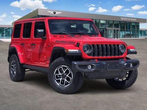Used 2025 Jeep Wrangler Unlimited Rubicon w/ Convenience Group AWD/4WD image 1