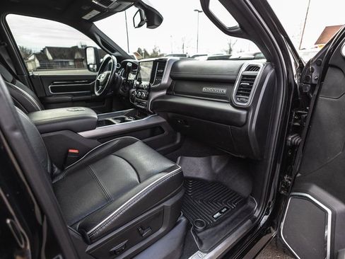 Used 2022 RAM 3500 Laramie AWD/4WD image 31