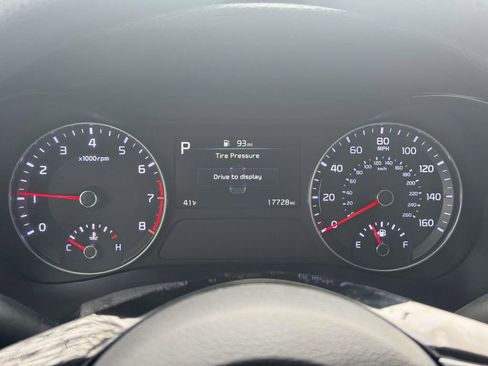 Used 2023 Kia Forte LXS FWD image 22