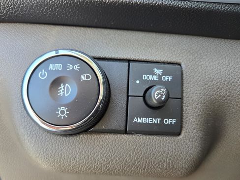 Used 2015 GMC Acadia SLT FWD image 28