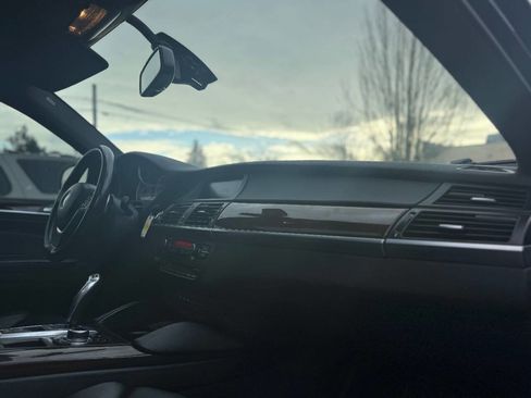 Used 2014 BMW X6 xDrive35i image 6