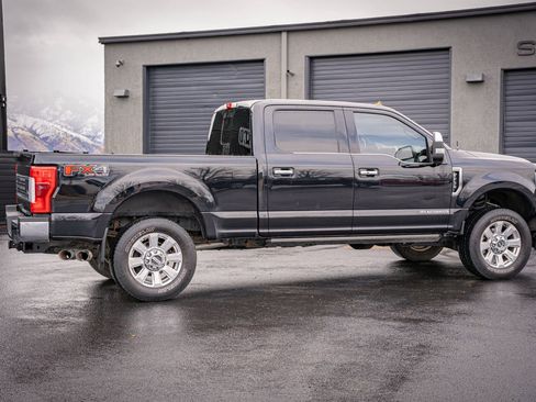 Used 2019 Ford F250 Platinum w/ Platinum Ultimate Package image 7