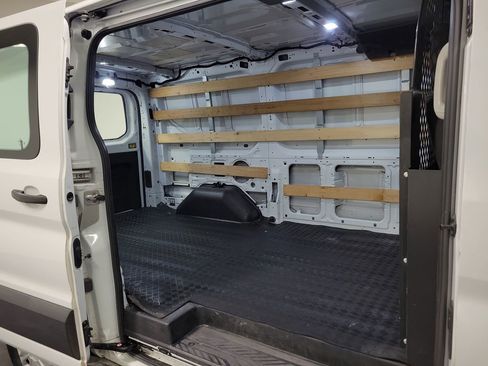 Used 2019 Ford Transit 250 130 Low Roof w/ Exterior Upgrade Package image 23