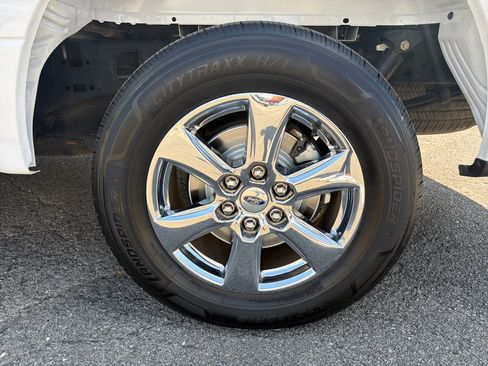 Used 2019 Ford F150 XLT w/ Equipment Group 302A Luxury RWD image 29