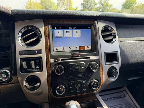 Used 2017 Ford Expedition King Ranch RWD image 16