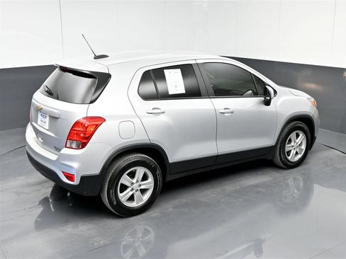 Used 2020 Chevrolet Trax LS w/ Tint and Cruise Package image 25