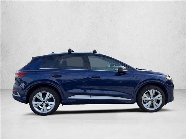 Used 2023 Audi Q4 e-tron Premium Plus w/ Premium Plus AWD/4WD image 4