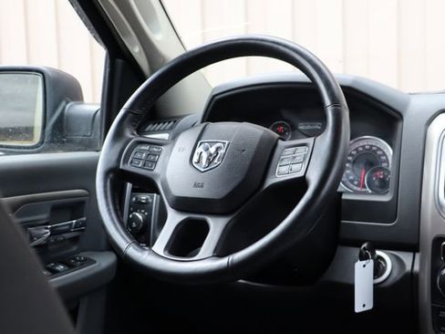 Used 2016 RAM 1500 Big Horn AWD/4WD image 42