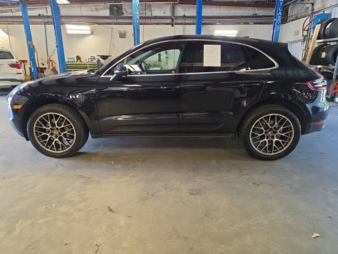 Used 2017 Porsche Macan S AWD/4WD image 2