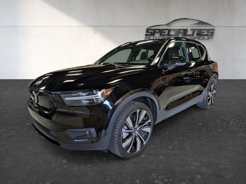 Used 2021 Volvo XC40 P8 Recharge w/ Advanced Package AWD/4WD image 5