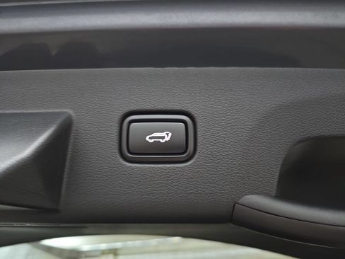 Used 2025 Kia Sportage SX Prestige AWD/4WD image 16