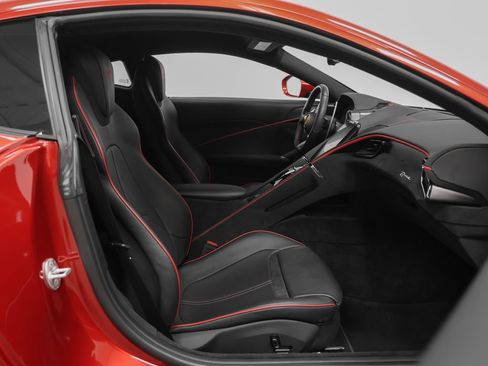 Certified 2022 Ferrari Roma RWD image 30