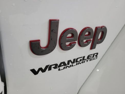 Used 2020 Jeep Wrangler Unlimited Rubicon w/ Dual Top Group image 59