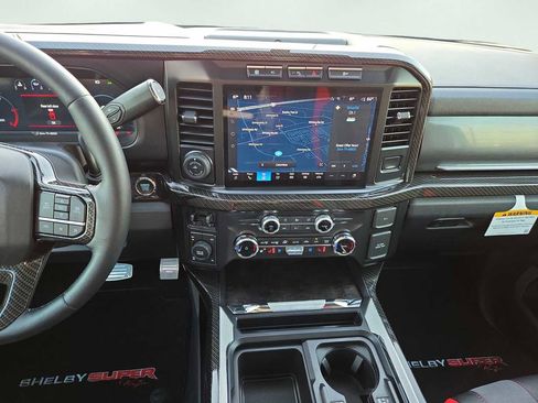 New 2024 Ford F250 Lariat w/ Lariat Ultimate Package image 18