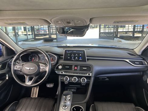 Used 2019 Genesis G70 3.3T Advanced w/ Prestige Package image 9