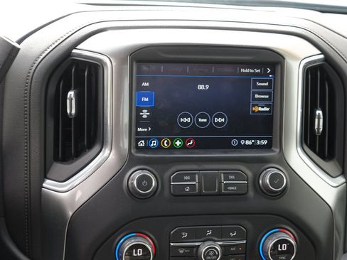 Certified 2020 Chevrolet Silverado 1500 LT AWD/4WD image 22
