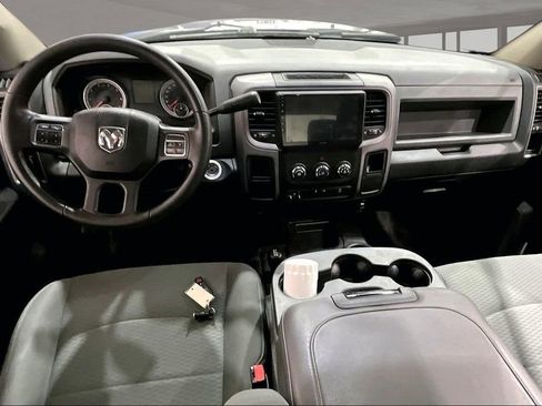 Used 2016 RAM 2500 Tradesman w/ Chrome Appearance Group AWD/4WD image 16