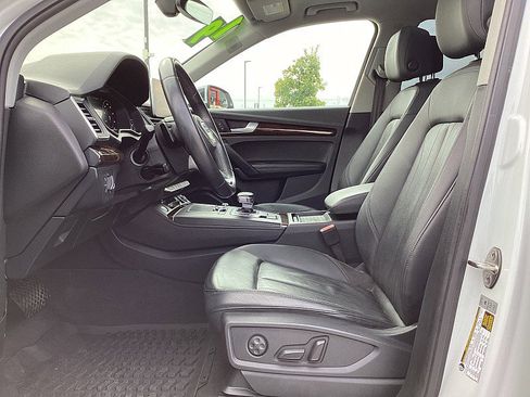 Used 2019 Audi Q5 2.0T Premium Plus w/ Premium Plus Package image 9