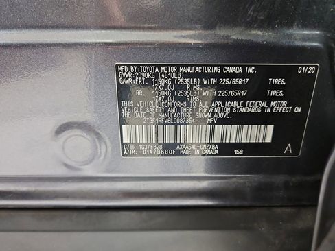 Used 2020 Toyota RAV4 LE image 29