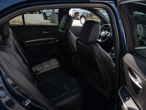 Used 2019 Cadillac XT4 Premium Luxury FWD image 20