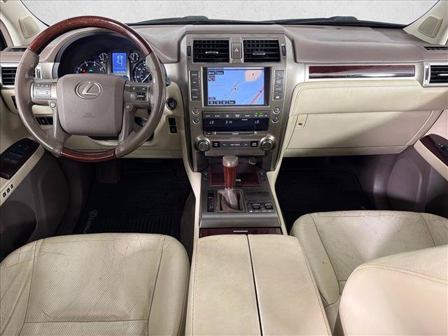 Used 2015 Lexus GX 460 w/ Premium Package AWD/4WD image 25