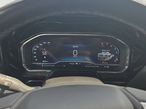Used 2024 Chevrolet Silverado 3500 LTZ w/ LTZ Premium Package AWD/4WD image 8