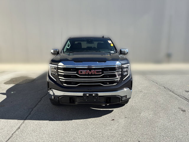 Used 2024 GMC Sierra 1500 SLT w/ SLT Premium Package AWD/4WD image 14