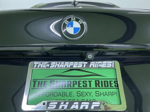 Used 2018 BMW 530e w/ Premium Package 2 RWD image 12