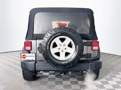 Used 2016 Jeep Wrangler Unlimited Sport w/ Quick Order Package 24S image 7