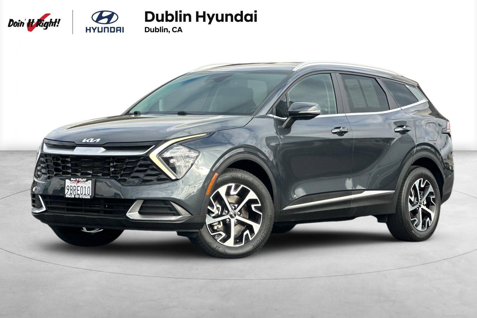 Used 2023 Kia Sportage EX AWD/4WD image 1