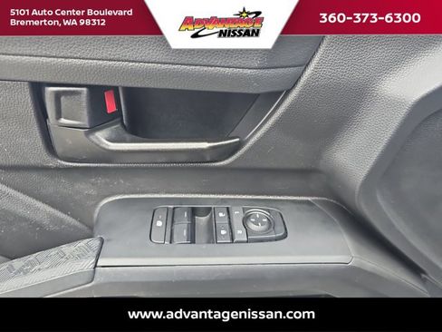 Used 2024 Toyota Tacoma SR RWD image 10